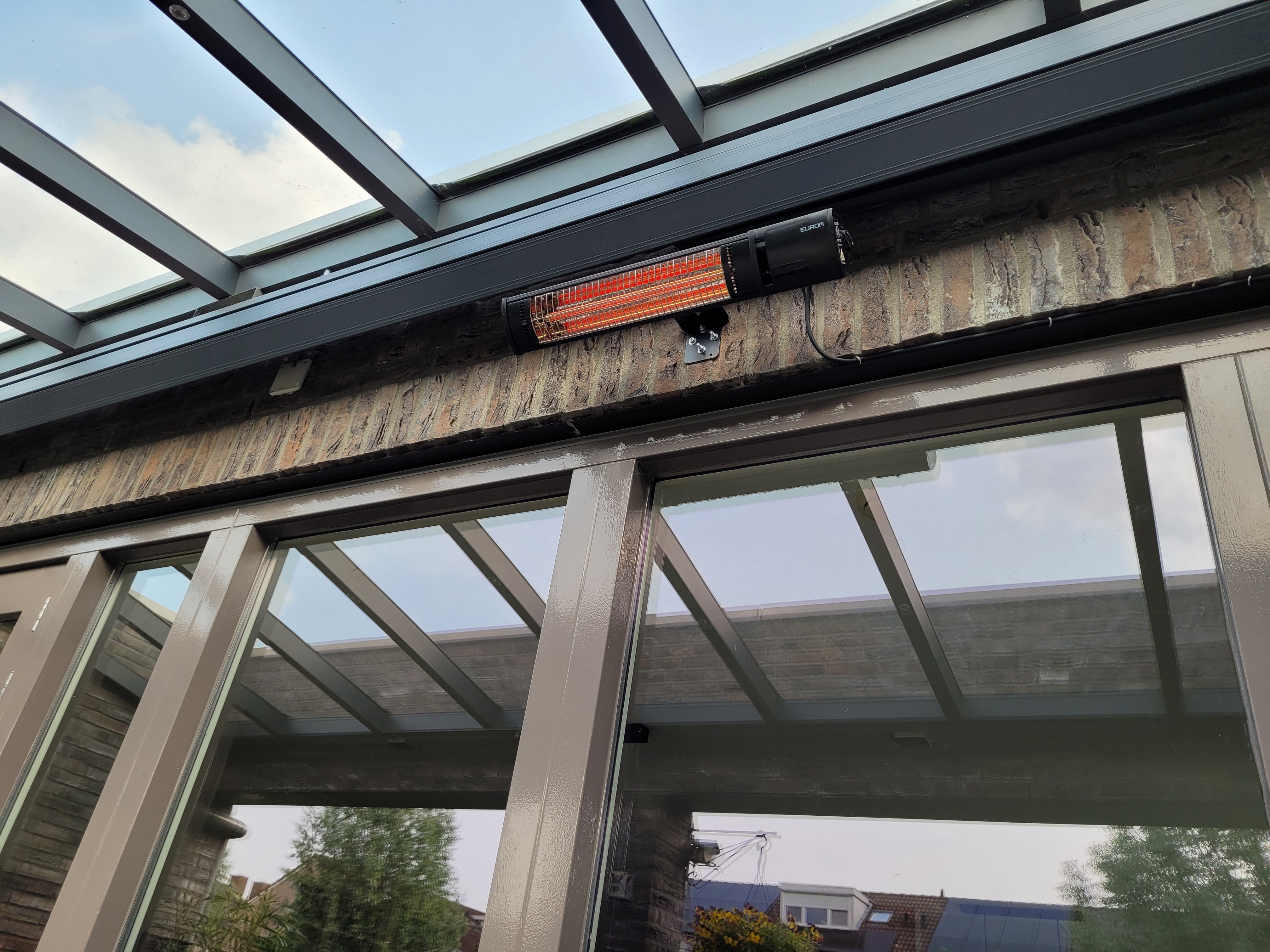 Welke terrasverwarmer is het beste? Advies voor veranda, tuin en horeca Welke terrasverwarmer is het beste? Advies voor veranda, tuin en horeca