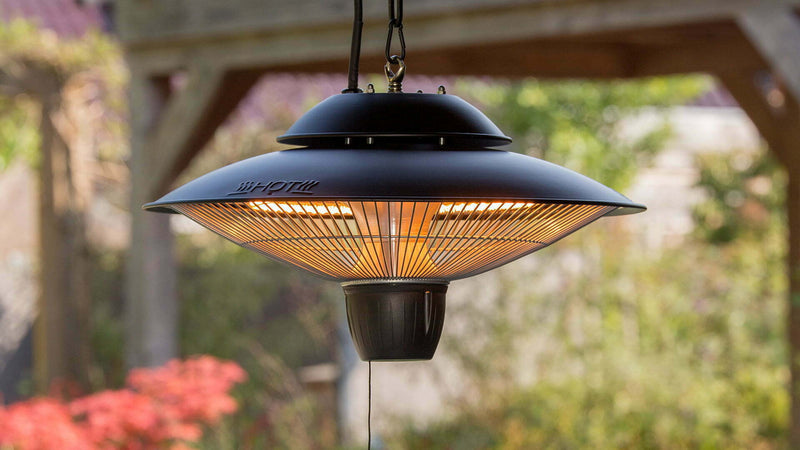 sfeervolle Sunred Barcelona Bright Hangende zwarte heater in gezellige tuin