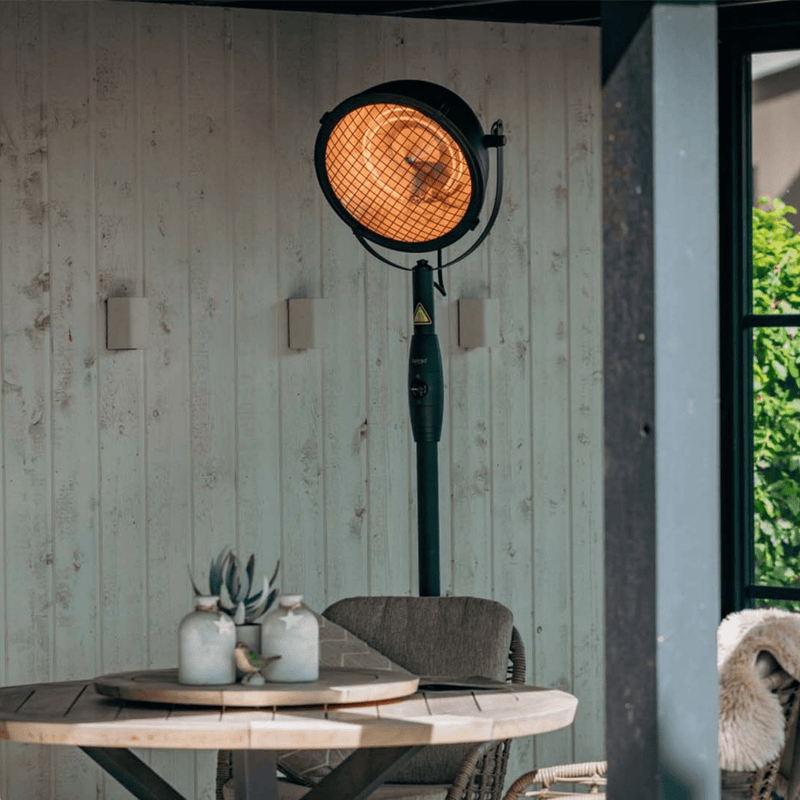 Indus Bright Staand Zwart 2100 Watt - Tuinverwarming.com