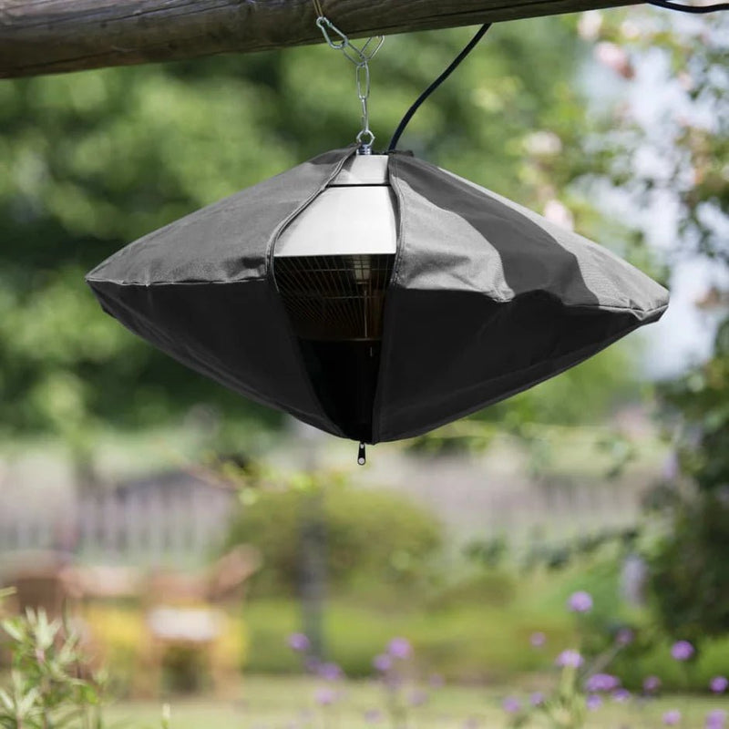 sfeervolle mooie tuin met Sunred grijze hoes Voor hangende Sirius serie terrasverwarmer